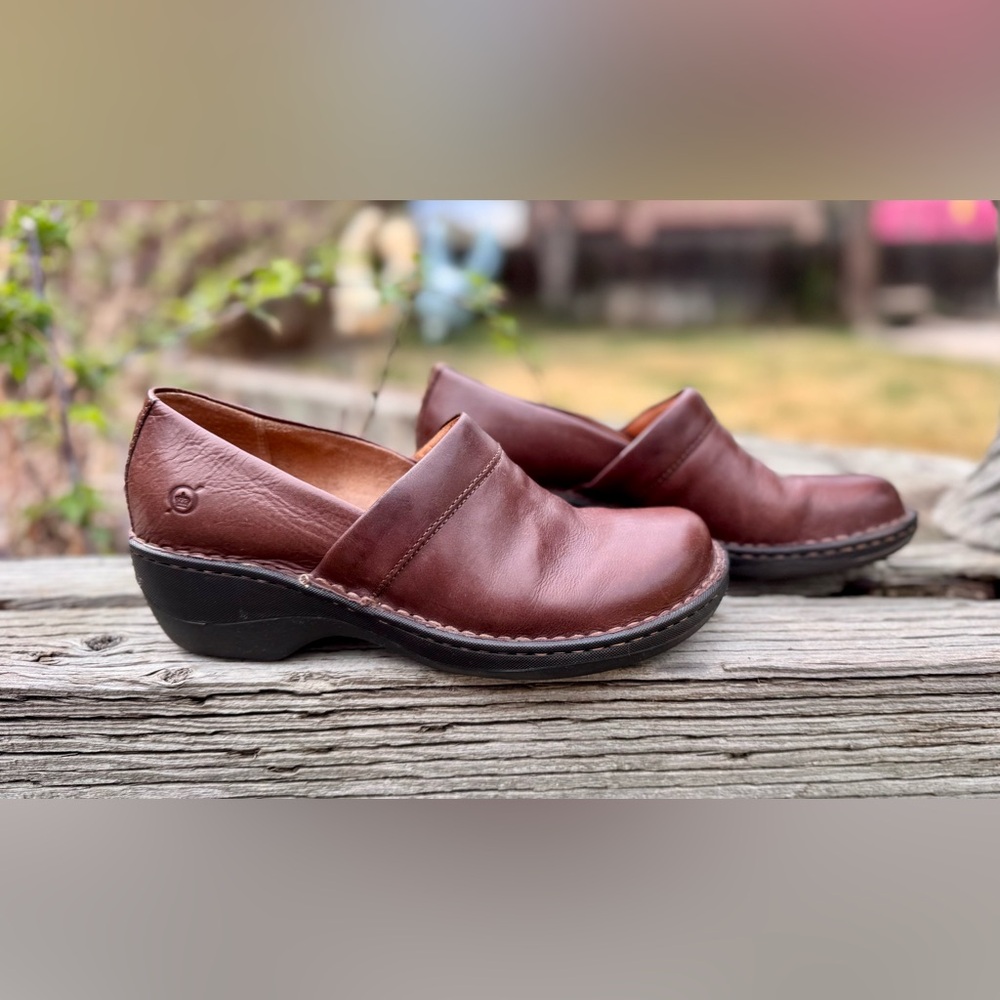 Born Women’s TOBY DUO Slip On Brown Leather Shoes Size 8.5M - Picture 2 of 12